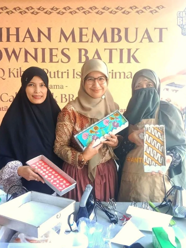 Dokumentasi pelatihan Brownies Batik 3